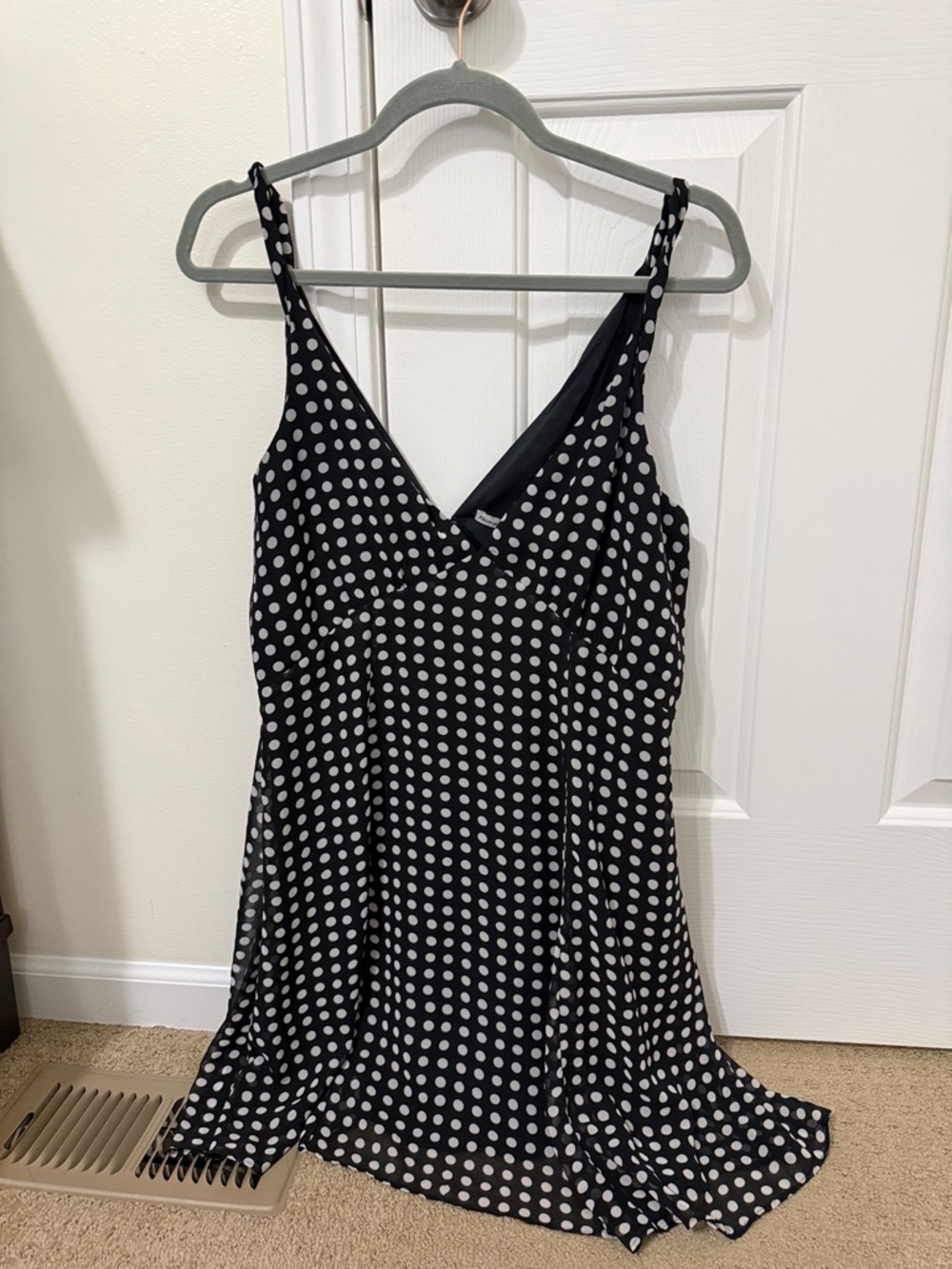 Abercrombie & Fitch Black and White Polka Dot Midi Dress